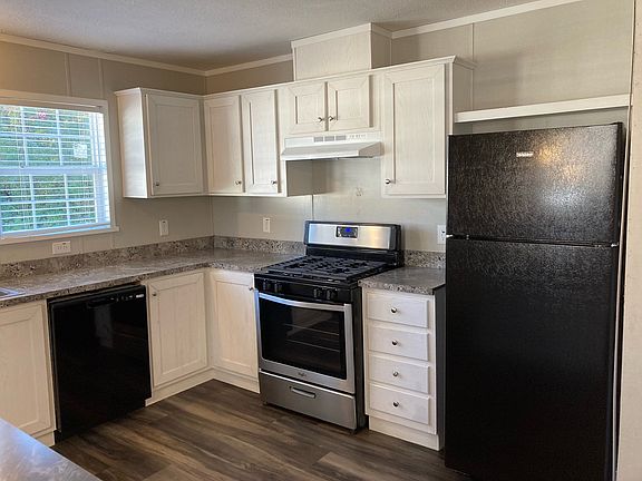 3rd image of 2575 W Martin Luther King Blvd #A-22