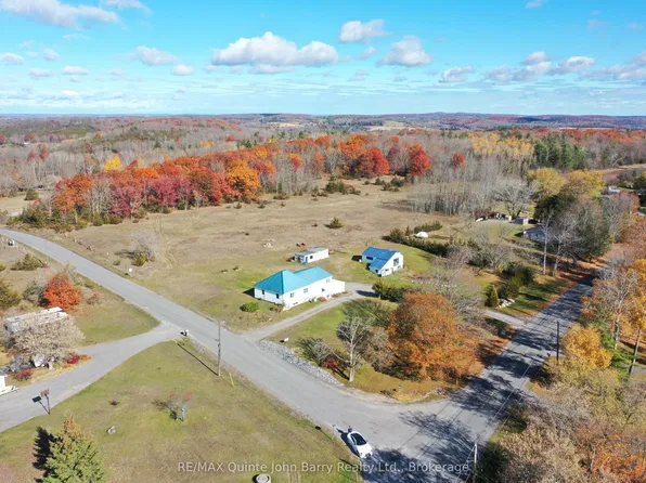 190 Downs Rd, Quinte West, ON K8V 5P6