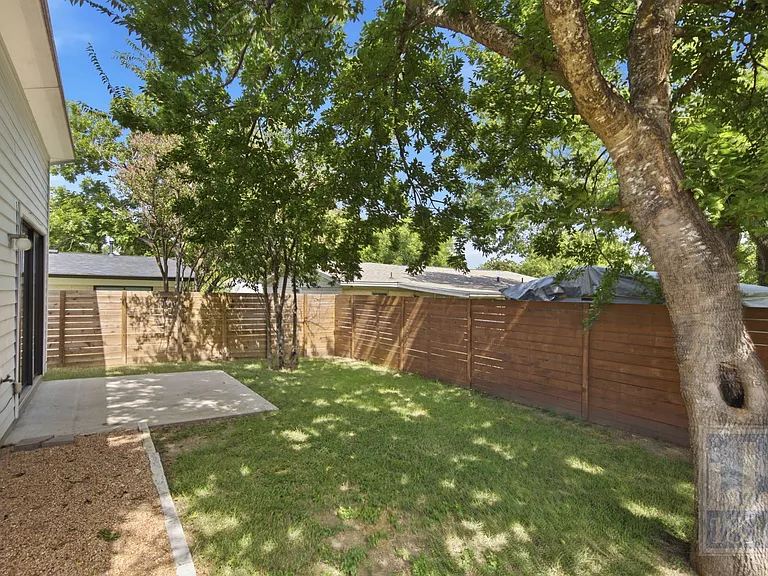 1805 Tillery St — Photo 21
