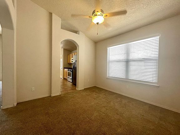 4th image of 7723 Brianne Ave NW