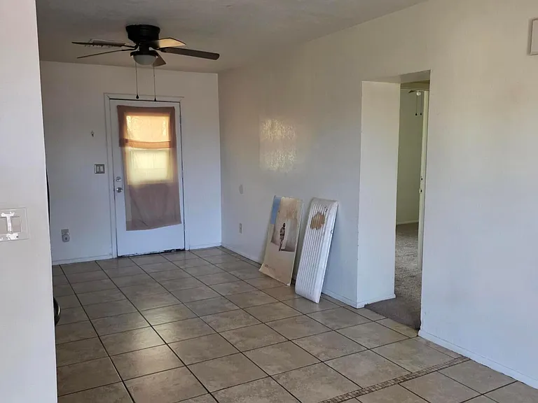 504 N Roosevelt Ave — Photo 6