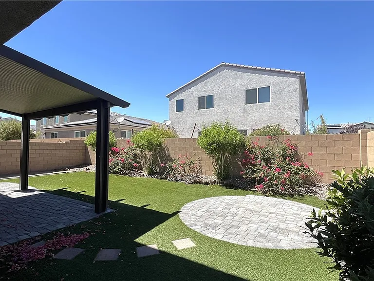 1816 Luxor Lights Ave — Photo 26