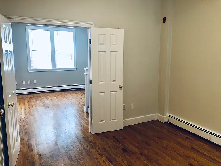 693 Somerville Ave #2 — Photo 7