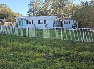 808 4th Ave SW, Ruskin, FL 33570