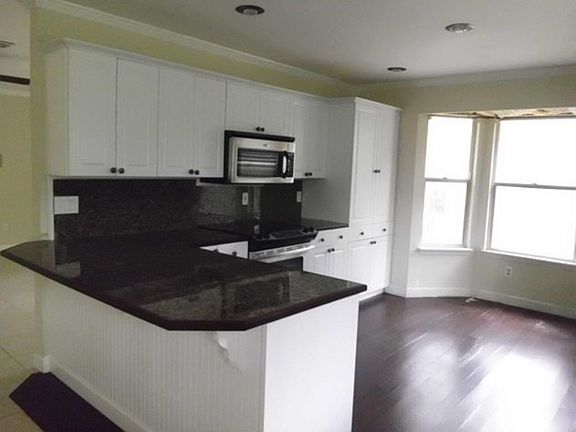 4th image of 5328 Lamar Shaw Ct