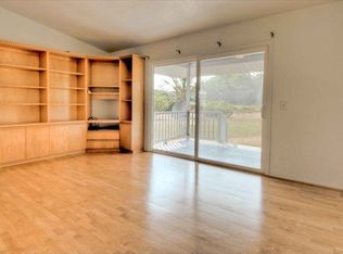 471 Ainalako Rd, Hilo, HI 96720