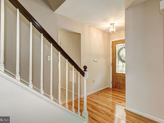 2nd image of 1840 Hanniford Dr
