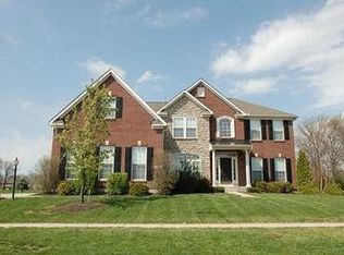 1156 Autumn Run Dr, Hamilton Twp, OH 45039