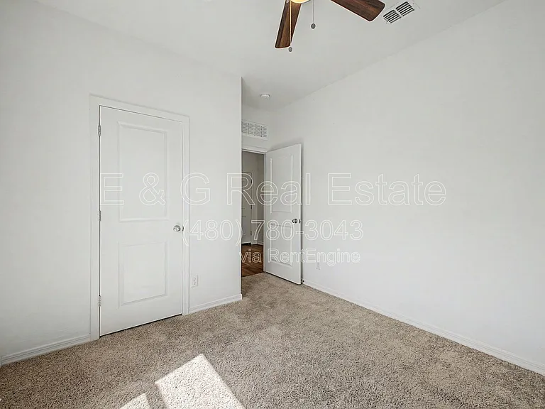 19577 W Palo Verde Dr — Photo 26