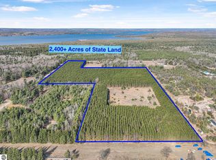 7020 Round Lake Rd NW, Rapid City, MI
