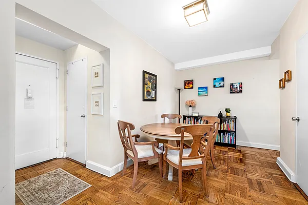 Rented by Compass | media 19