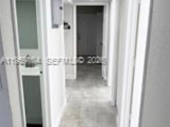 4th image of 4119 Woodside Dr APT 1