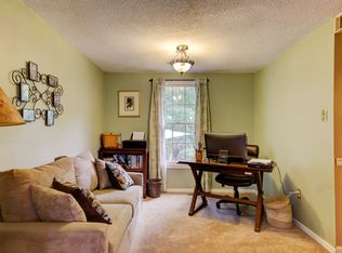 14 Ivan Rd, Columbia, NJ 07832