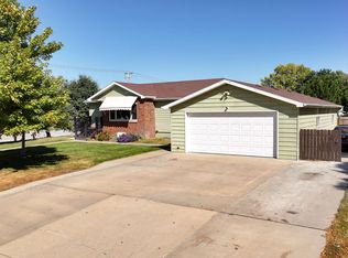 1021 C Ave, Kearney, NE 68847