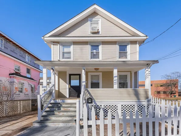 11 Burritt Avenue, Norwalk, CT 06854