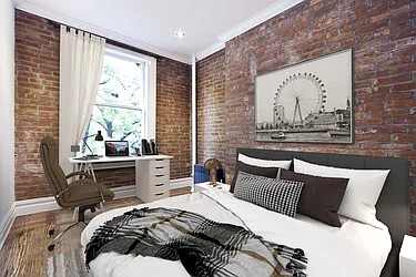 Rented by R New York