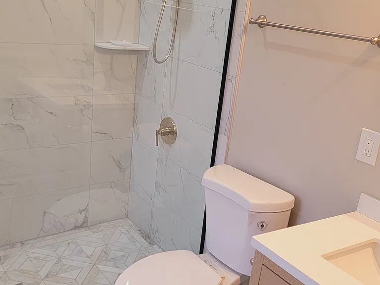 5015 Detroit Ave #1 — Photo 22