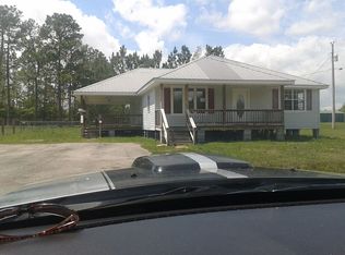 18371 Fenton Dedeaux Rd, Kiln, MS 39556