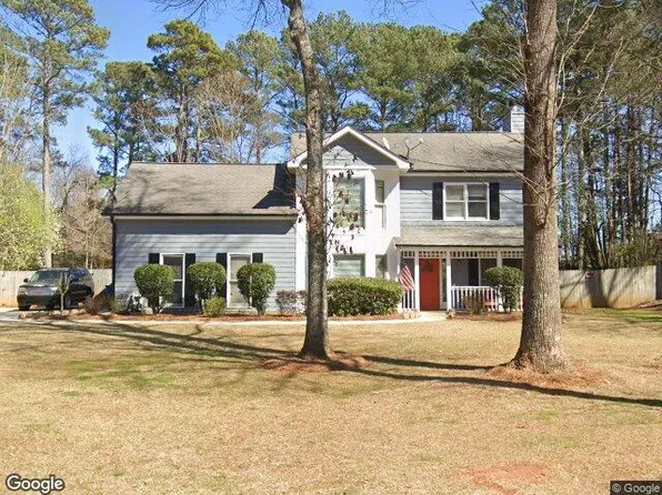 1008 Crown Corners Dr, McDonough, GA 30253