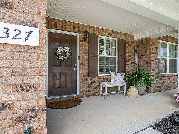 4th image of 3327 Stormello Ln