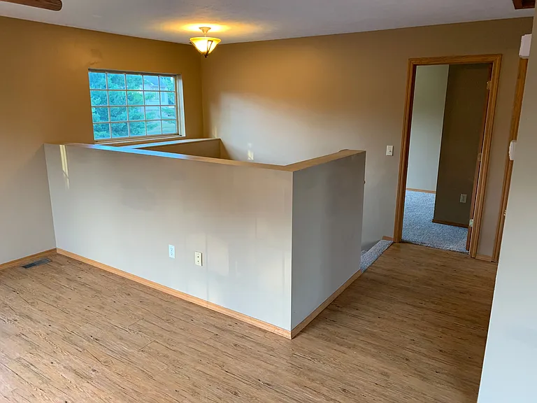 1295 Redpine Way — Photo 8