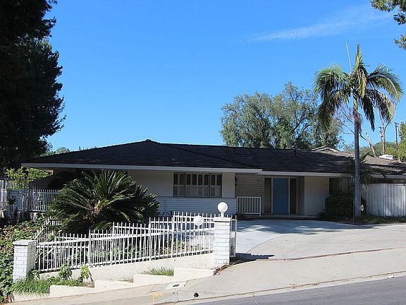 2nd image of 14030 Marsha Ln
