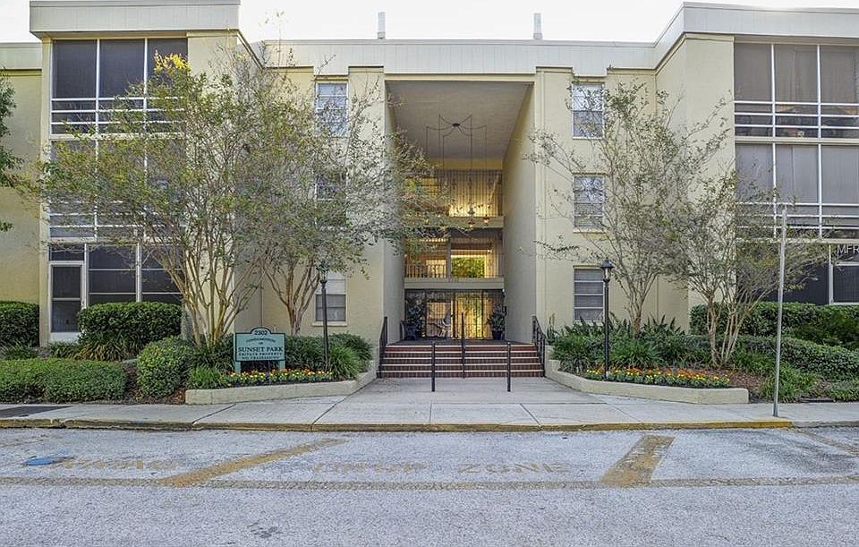 1st image of 2302 S Manhattan Ave APT 309
