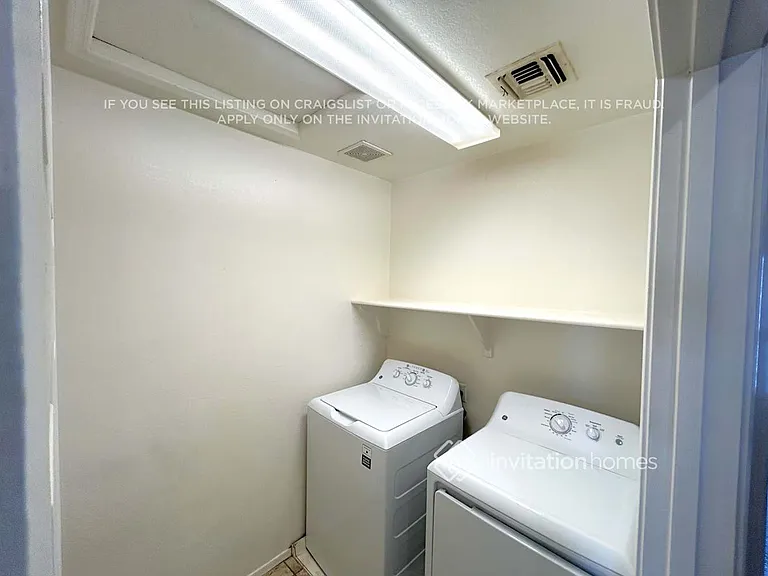 6322 W Constance Way — Photo 13