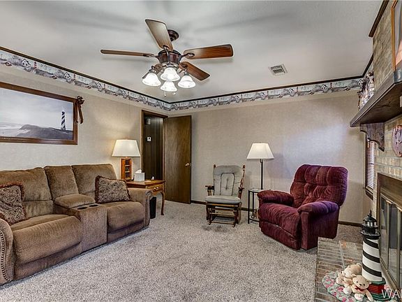 3rd image of 3717 37th Ave E