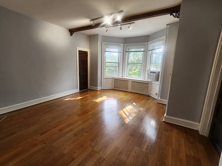 6709 N 6th St #2 — Photo 11