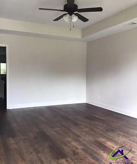 324 Grayton Way — Photo 2