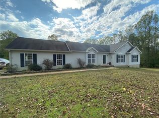 1130 Lil Pond Rd, Westfield, NC 27053