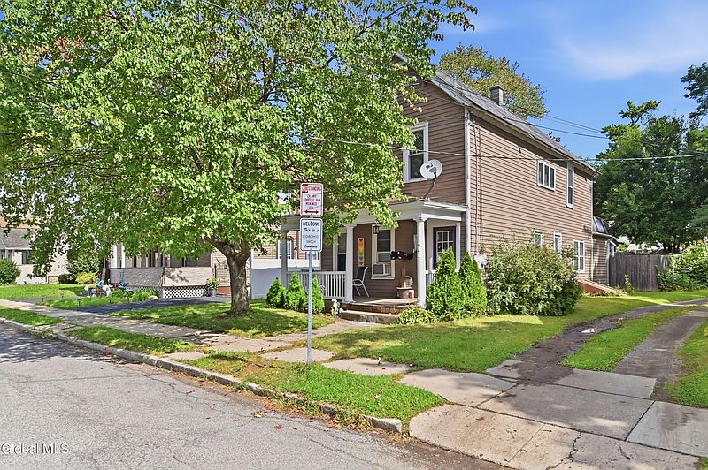 3rd image of 941 Cleveland Avenue