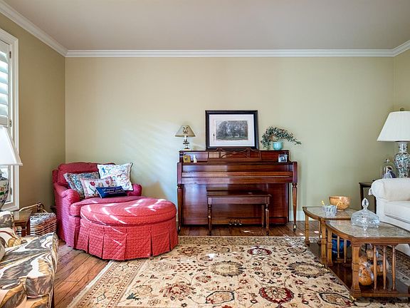 4th image of 4712 Trace Ct