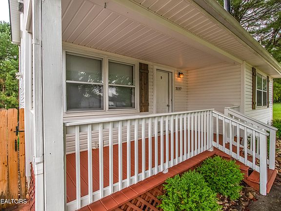 4th image of 3137 Valemont Dr