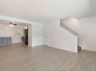 4410 176th St SW #11, Lynnwood, WA 98037