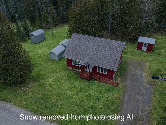 2nd image of 554 Stokes Bay Rd