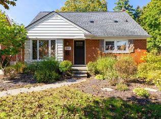 2107 Rochester Rd, Royal Oak, MI 48073