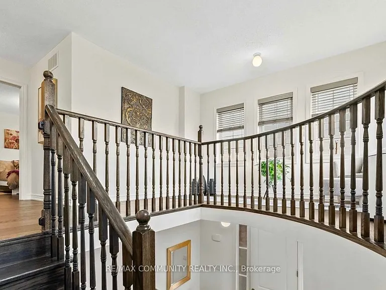 64 Bill Hutchinson Cres — Photo 10