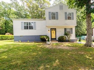 501 Queensway Rd, North Chesterfield, VA 23236