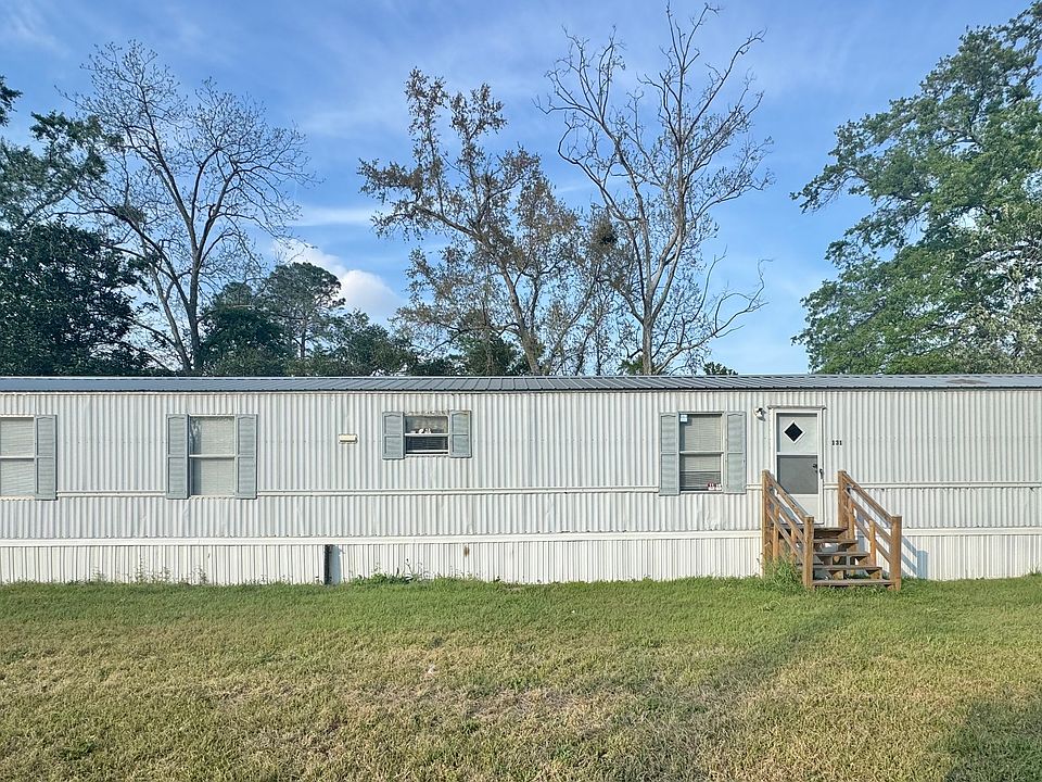 1st image of 131 Register Ave