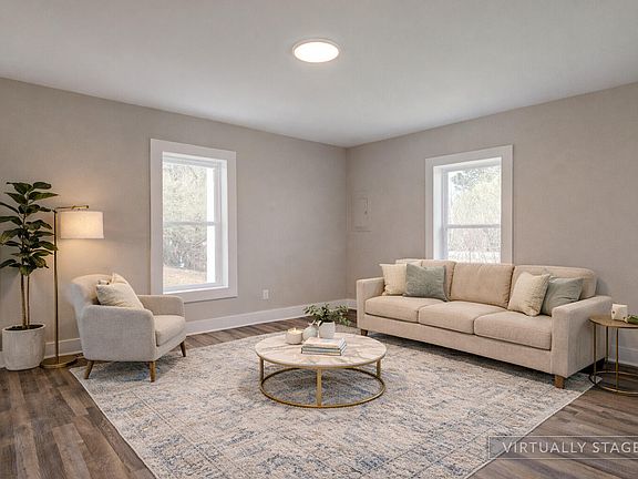 5th image of 401 Prince Dr