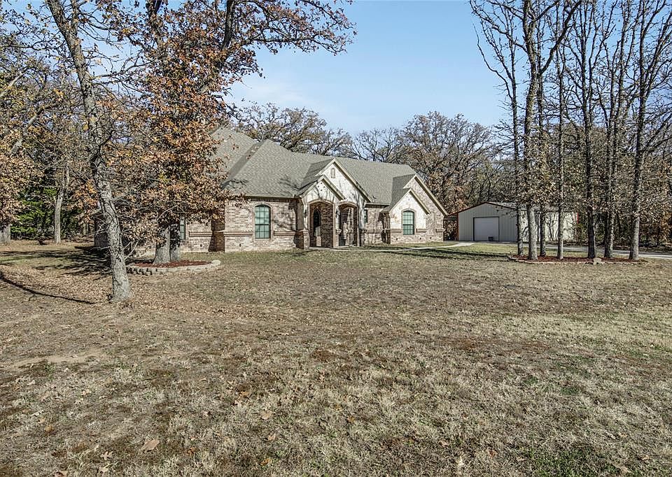 1st image of 119 Mitch Ct