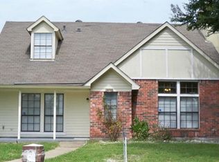 3920 Kingsford Ave, Dallas, TX 75227