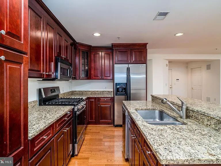 12251 Roundwood Rd #206 — Photo 11