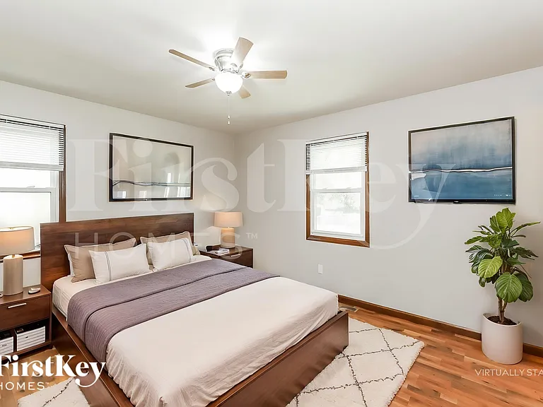 156 Dolores St — Photo 10