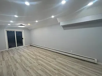 987 Halsey Street, #1