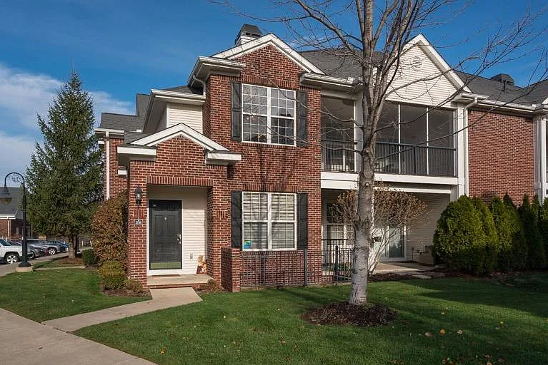229 Scio Village Ct #216 — Photo 1
