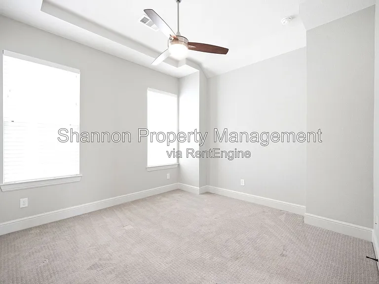1204 W 16th St #B — Photo 42