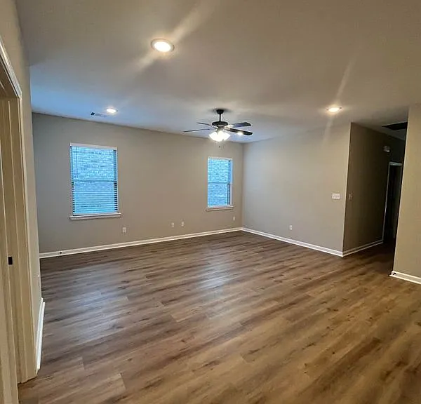 205 River Mill Dr — Photo 10